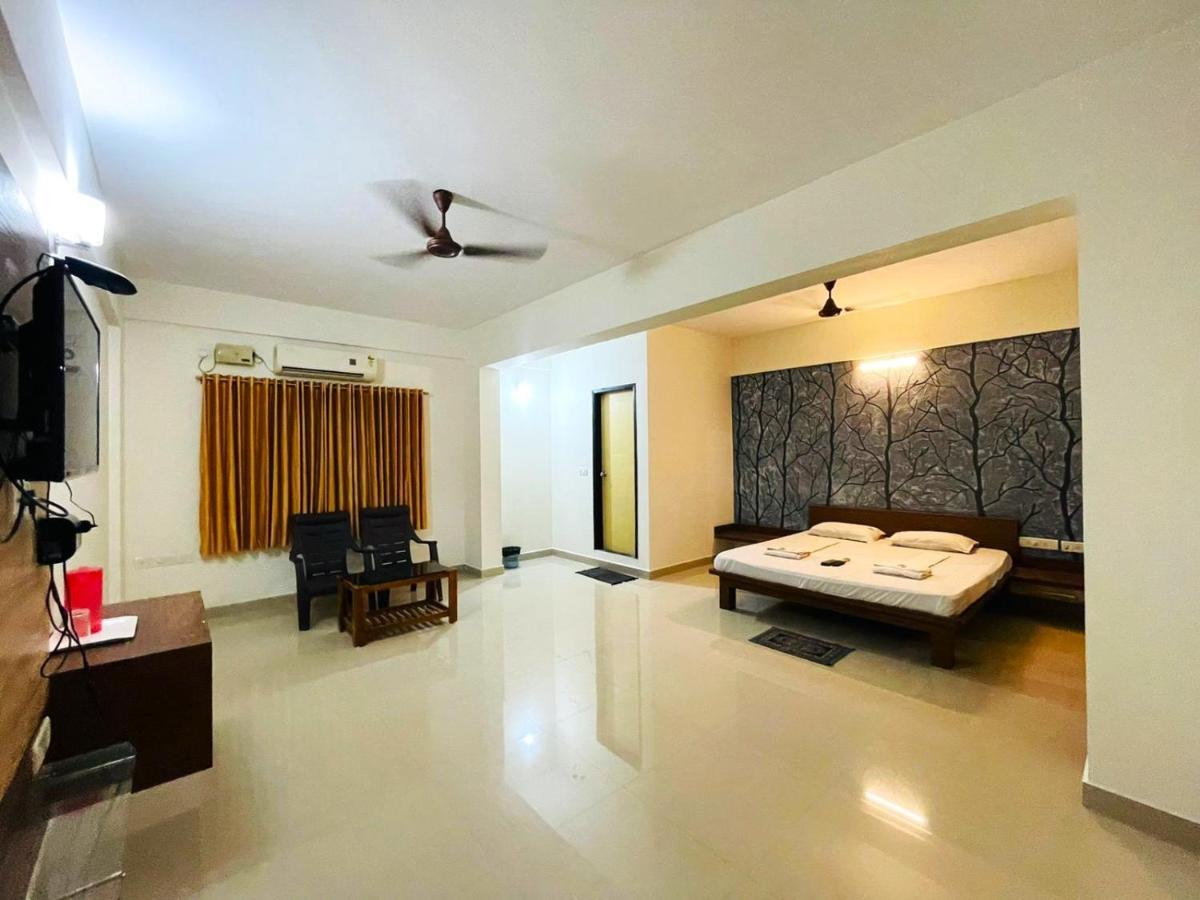 Hotel Radha Pangala Exterior photo