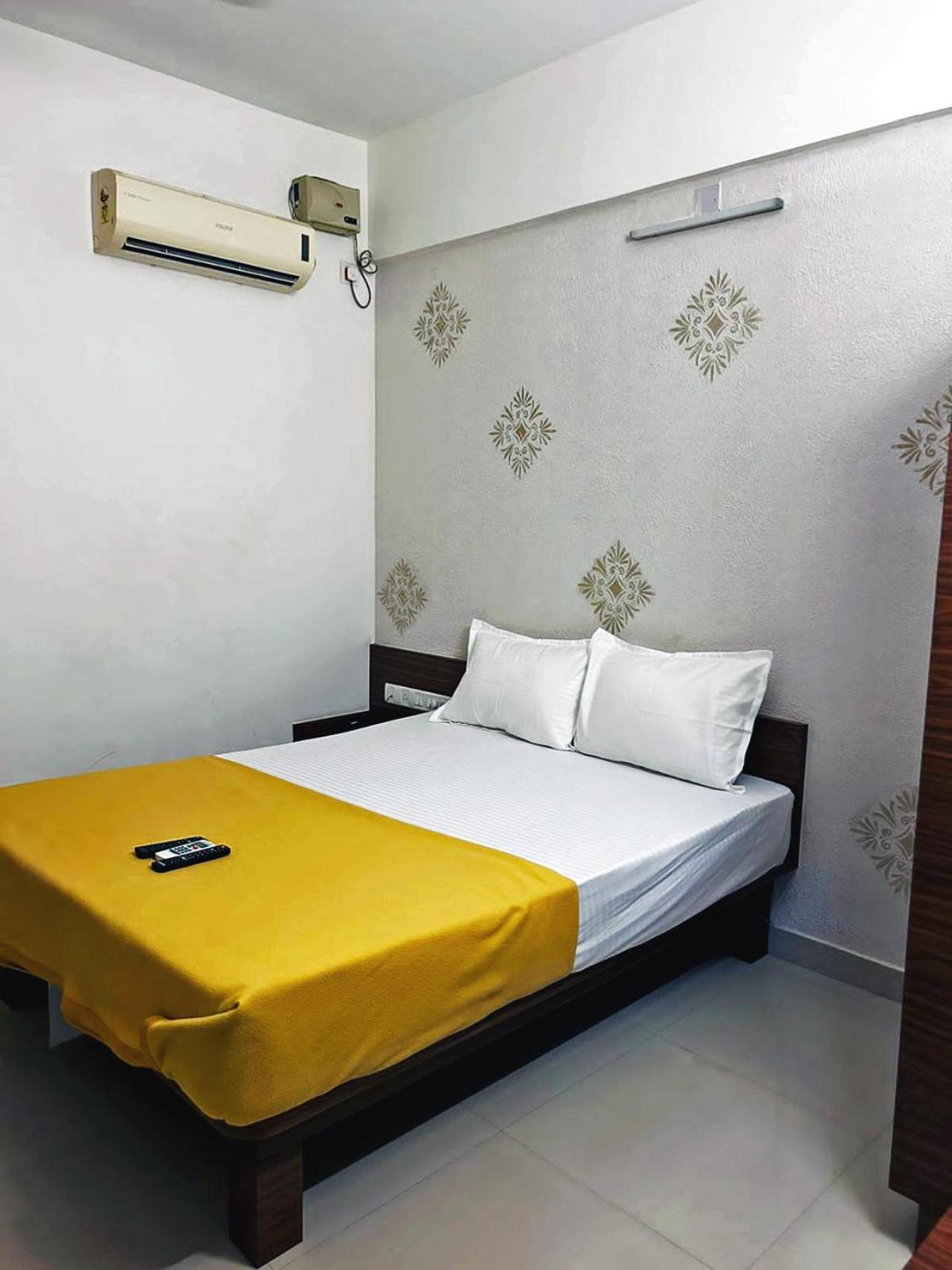 Hotel Radha Pangala Exterior photo